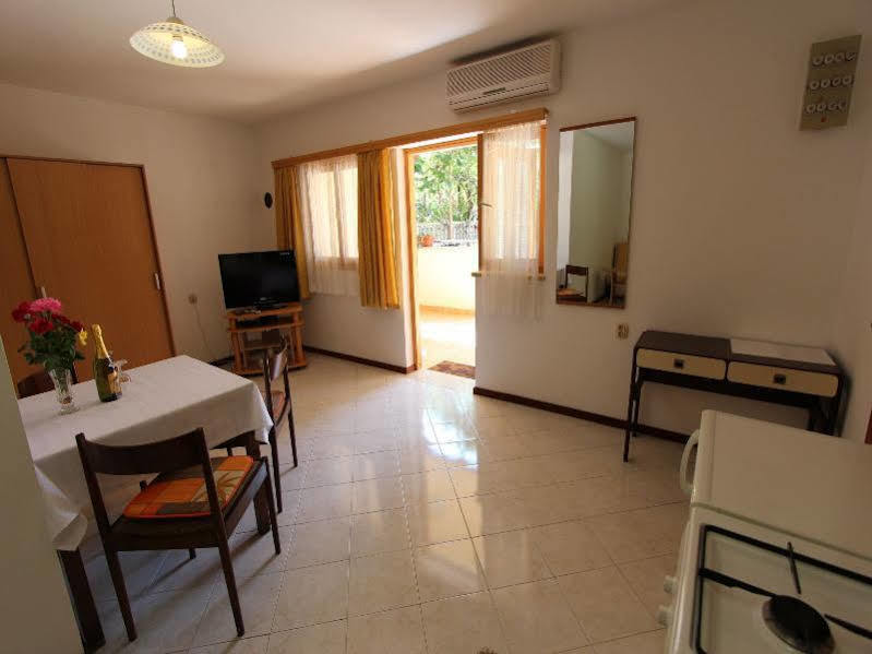 Room And Apartments Mariza Rovinj Ngoại thất bức ảnh